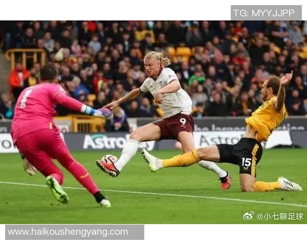 足球评论：杭州足球队的防反得失_1